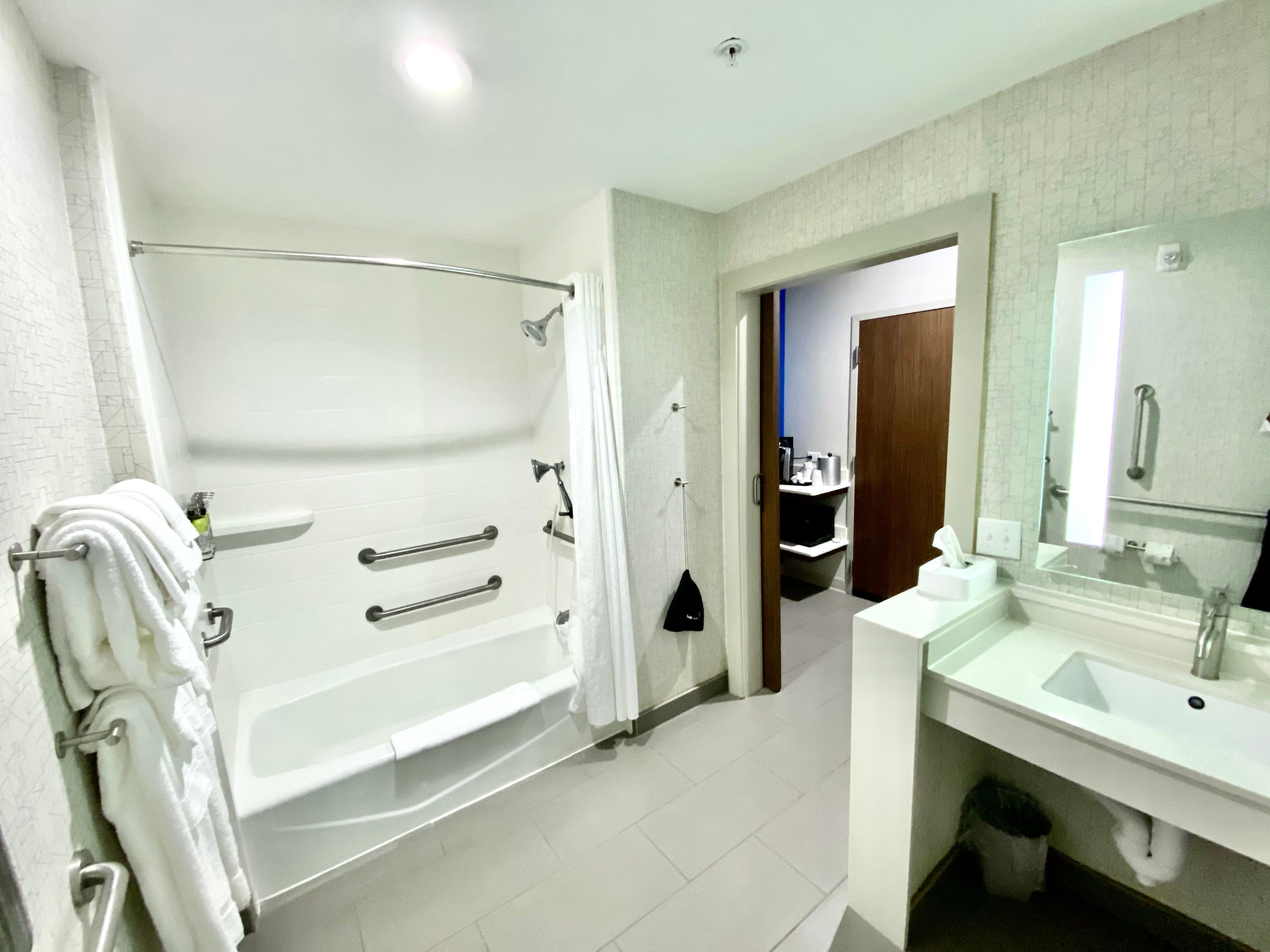 Holiday Inn Express & Suites Pineville-Alexandria Area Экстерьер фото
