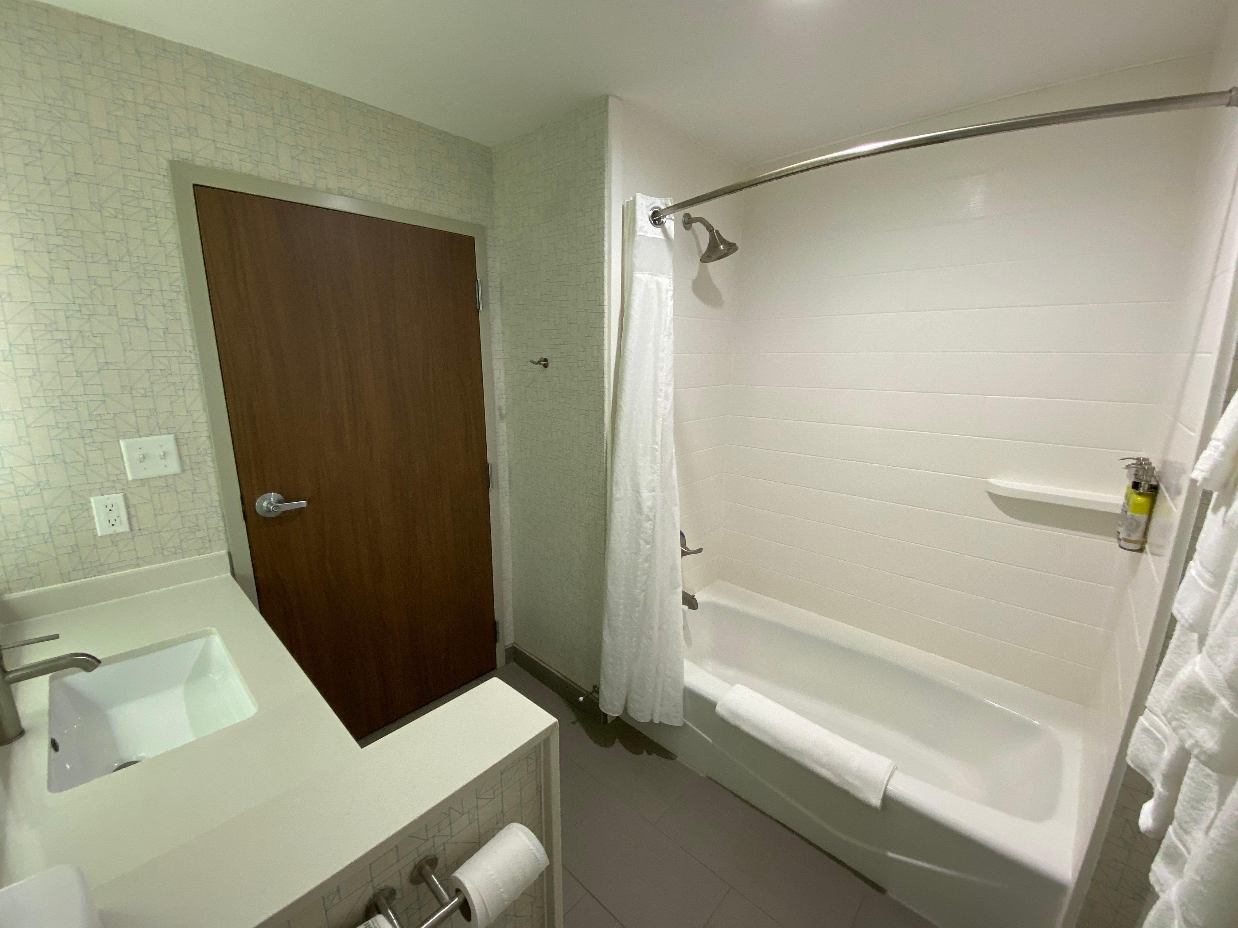 Holiday Inn Express & Suites Pineville-Alexandria Area Экстерьер фото
